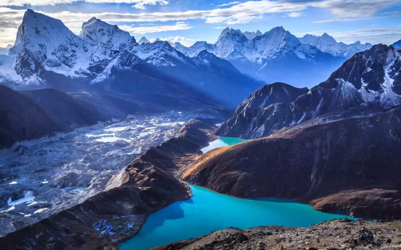 World National Parks theme with scenic nature wallpapers from around the world